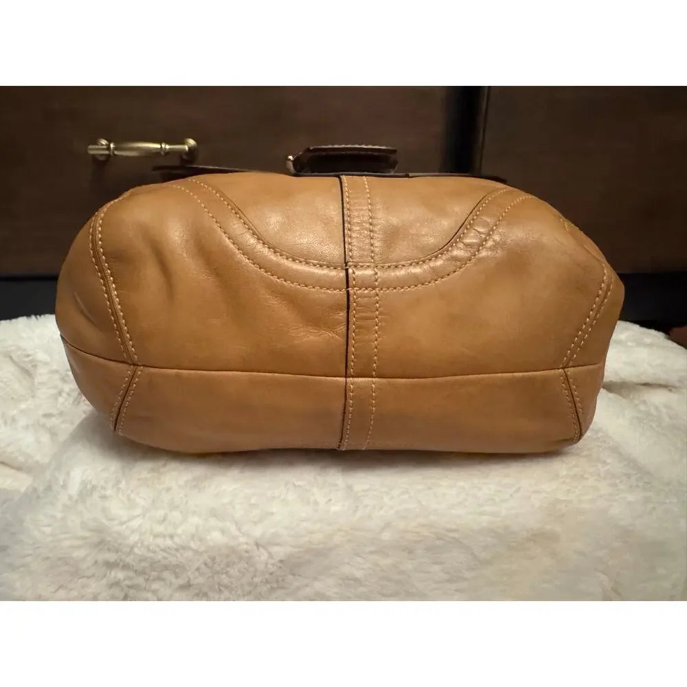 Excellent barely used Coach Vintage Soho Buckle Satchel – Tan Leather - Picture 11 of 12